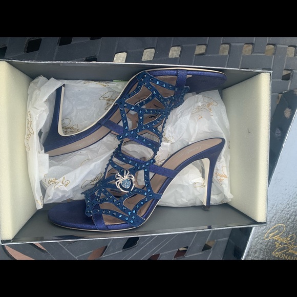 Donald Pliner Spider and Webb high heel shoes - Picture 11 of 11